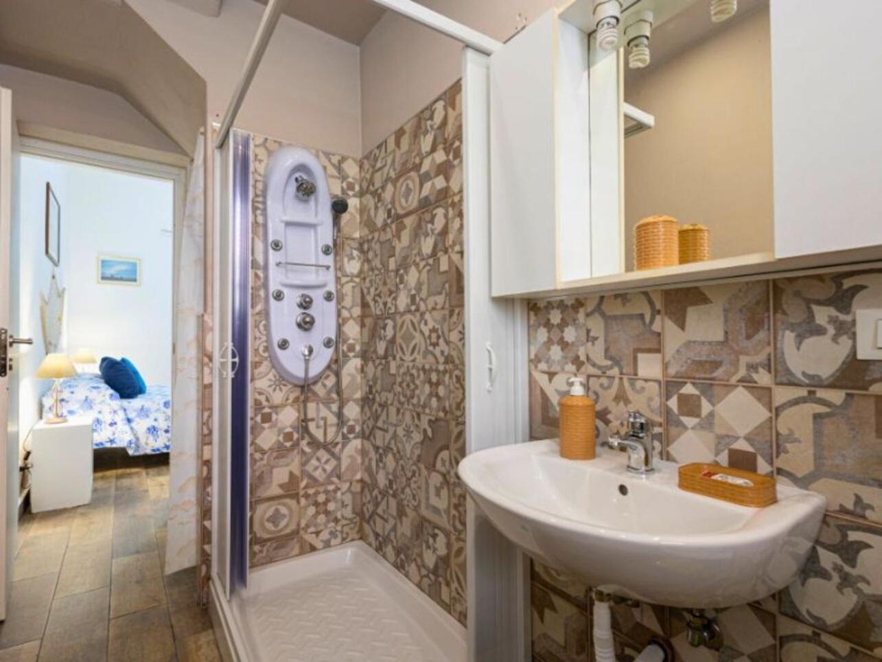 Lovely Apartment In Palermo-Sferracavallo 외부 사진